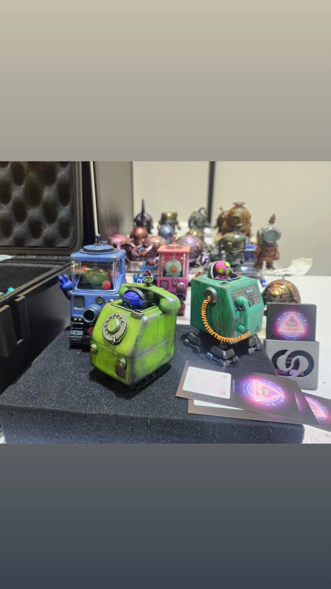 channel75_'s tweet photo. @poptoyshowsg    #korea #toymaker https://t.co/0ZfOuJldeb