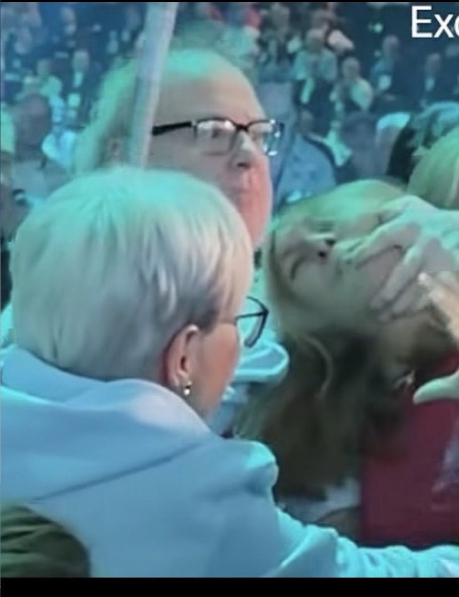leemalcolmson's tweet photo. @DaddyCoffee73 @Nigel_Farage That disgusting cunt had his hand in that young lasses mouth whilst the old woman pulled at her hair. These two need to be found and fucking prosecuted for assault. https://t.co/B4y17mUyDy