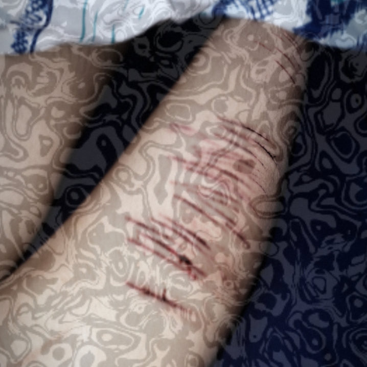 Rustyy_rckz's tweet photo. Too drained to cvt tonight so Heres an update on my healing FAKE VISUAL EFFECTS horror art. Nothing in this image is real. Block dont report ty
#shtwt #slittwt #styrotwt https://t.co/JTjRz1F3YE