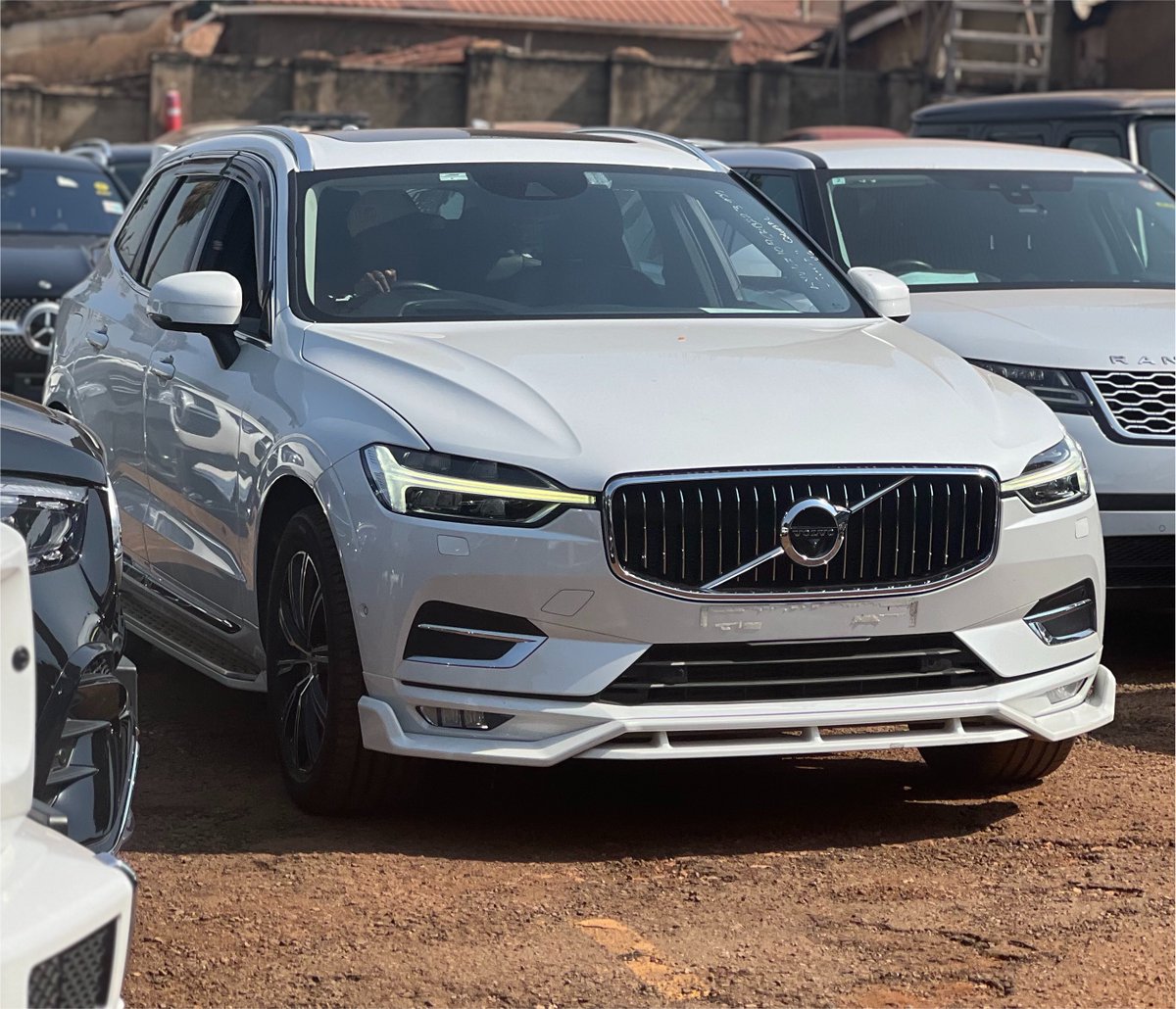 kitagatamotors's tweet photo. Volvo XC60 T5 for sale.
Year: 2019
Engine/Fuel: 2000cc turbocharged Petrol
Transmission: Automatic 
Asking price: @UGX120m
Contact us on 0704668111 https://t.co/2cLuDnhpe5
