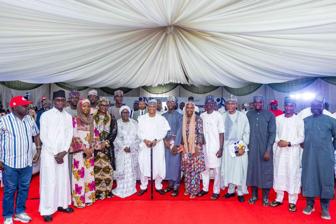khaadijaarh's tweet photo. Grateful for the opportunity to showcase our project at an event dedicated to celebrating and empowering youth innovation.
A special thank you to His Excellency, Governor Senator Uba Sani @ubasanius for creating platforms that encourage young people in Kaduna. https://t.co/m41ms8rC2v