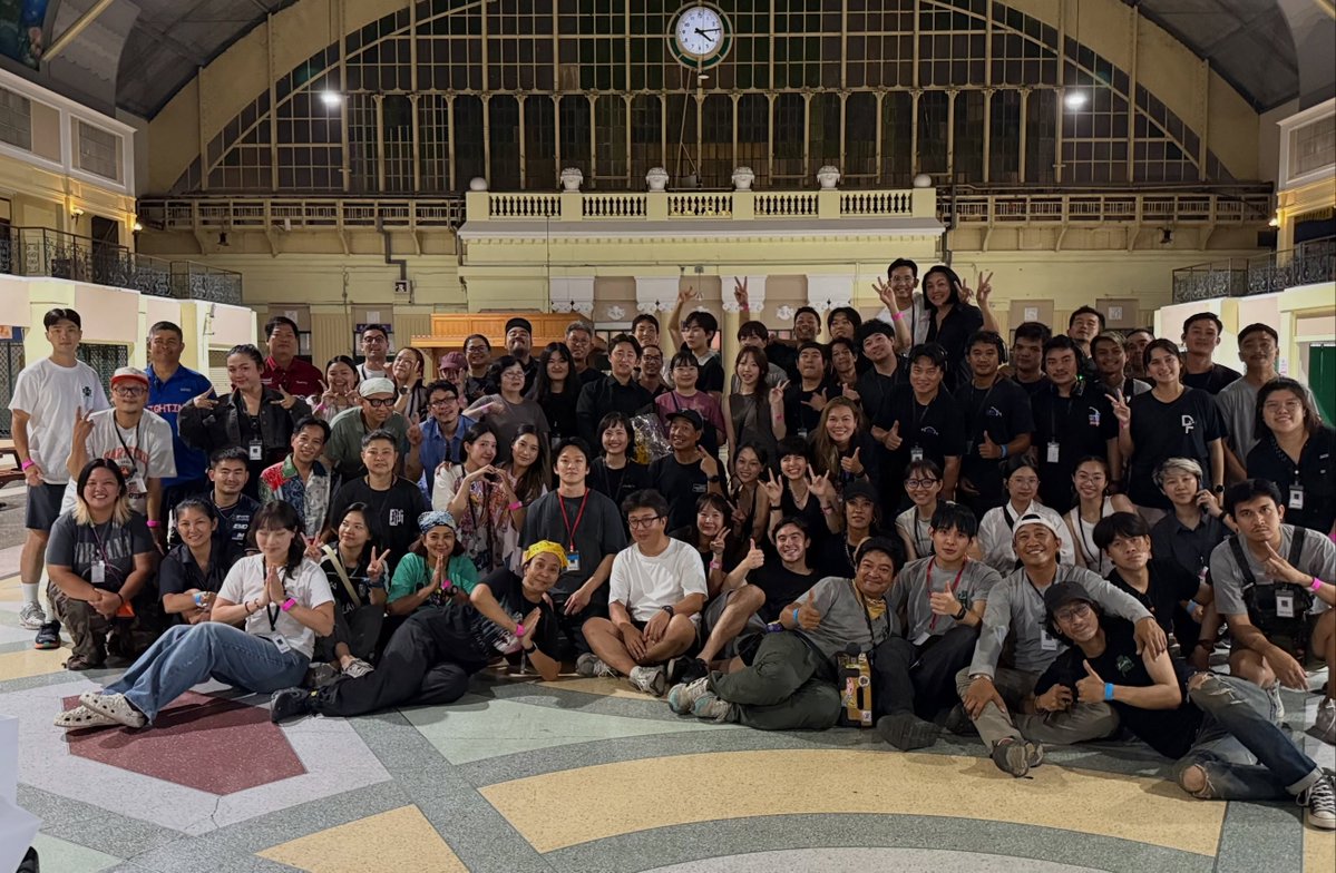 LISANATIONS_'s tweet photo. SaWaDiKa’s TH Assistant Director IG update

Thank you  LISA @wearelloud @rca
taprodgroup bangjaeyeob

감독님의 멋진 작품에 정말 감탄하고 감동받았습니다.'+
Thank you everyone who involved with this project.
모두를 만나게 되어 정말 기쁩니다.

Big thanks to the AD team
Thank you for having me
Thank you to the entire Production team
..
#SaWaDiKa สวัสดีค่ะ A

#LISA_SaWaDiKa
@wearelloud