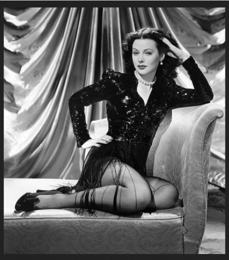oxley264's tweet photo. HEDY LAMARR https://t.co/HCl9n7uRVP