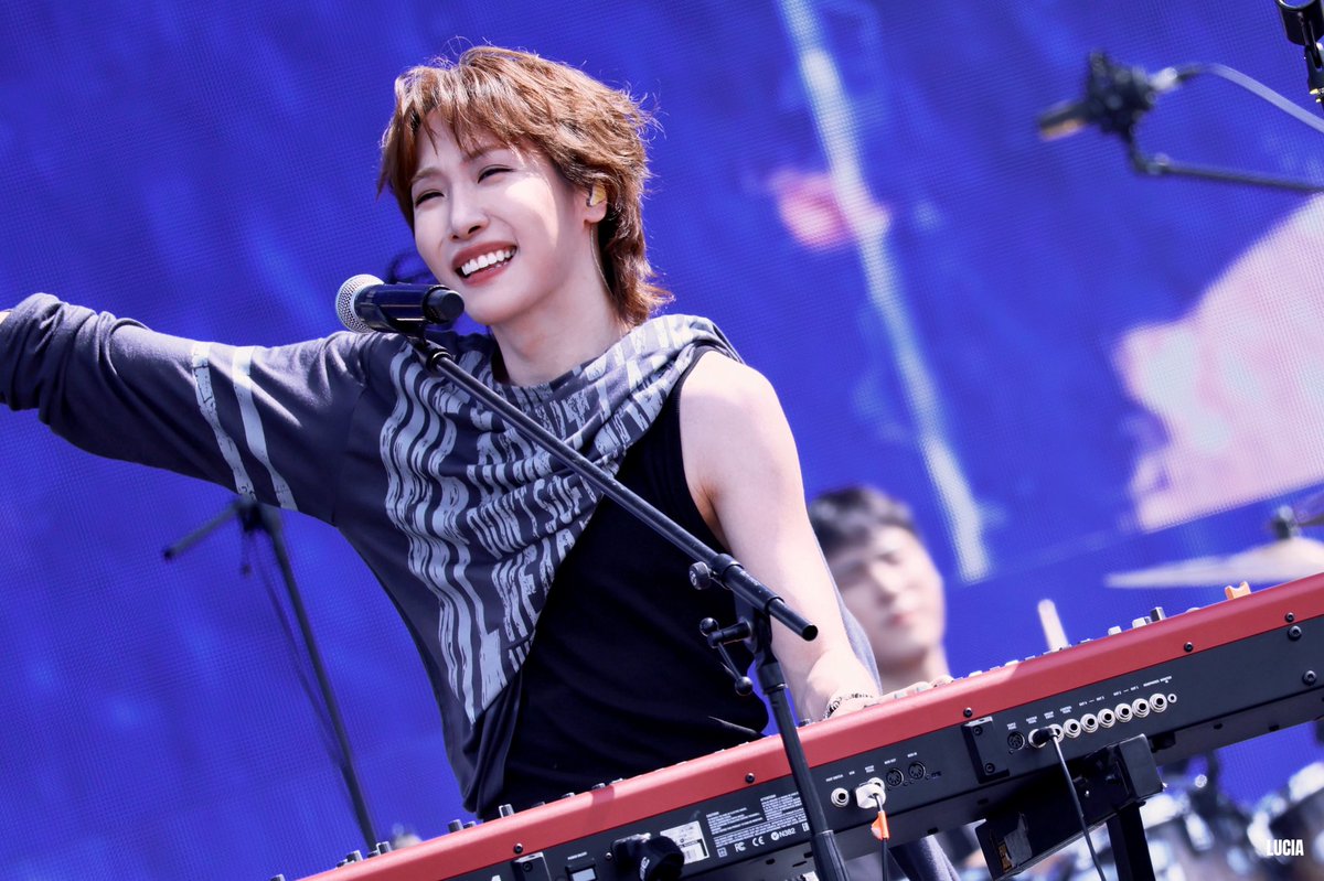 Luciaaaa111's tweet photo. 260905💛

🎤*⌇🎹⁺‧𓏰˚💻 ༘｡ 🖤₊‧.°.⋆

 #원위 #동명 #DONGMYEONG #ONEWE https://t.co/6slzfO0Xyo