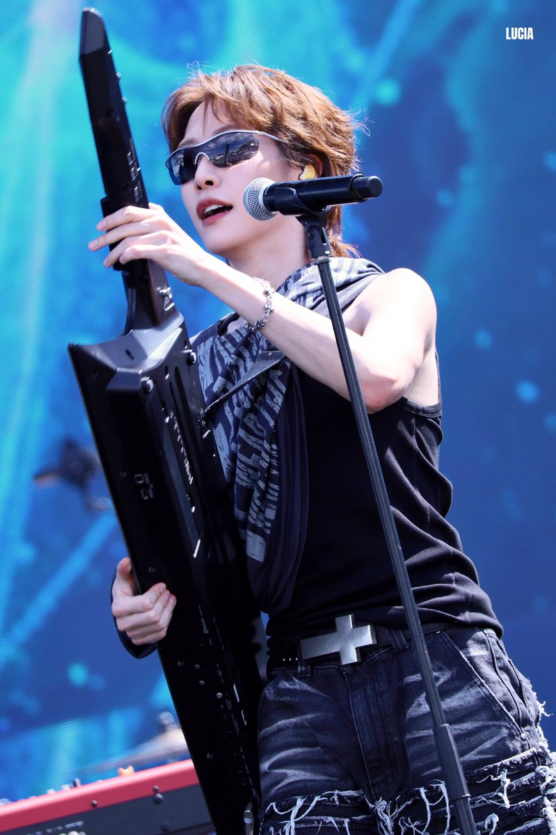 Luciaaaa111's tweet photo. 260905💛

🎤*⌇🎹⁺‧𓏰˚💻 ༘｡ 🖤₊‧.°.⋆

 #원위 #동명 #DONGMYEONG #ONEWE https://t.co/6slzfO0Xyo