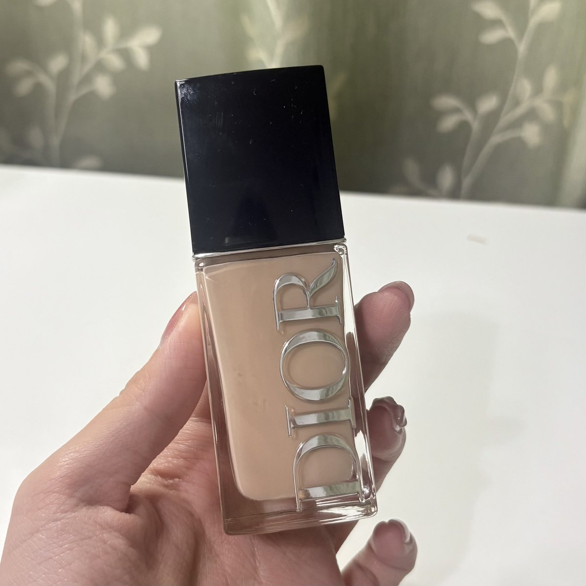 myyeoboo13's tweet photo. 📌📌 ส่งต่อรองพื้น dior สี 0n 
✨ 2290 บาทรวมส่ง ✨
ราคาเต็ม 2900 บาท 
ใช้ไปไม่ถึง 5 ครั้ง
 ของแท้ 100% สาบานค้าบ 📌📌
#ส่งต่อเครื่องสำอางมือสอง #ส่งต่อเครื่องสำอาง https://t.co/TZecLDALDu