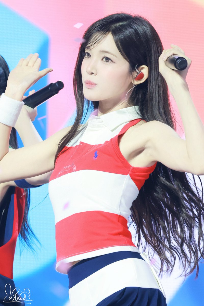 uneed_dr's tweet photo. #YUHA #유하 #柳河岚 
#hearts2hearts #하츠투하츠 https://t.co/r7RjNfXnch