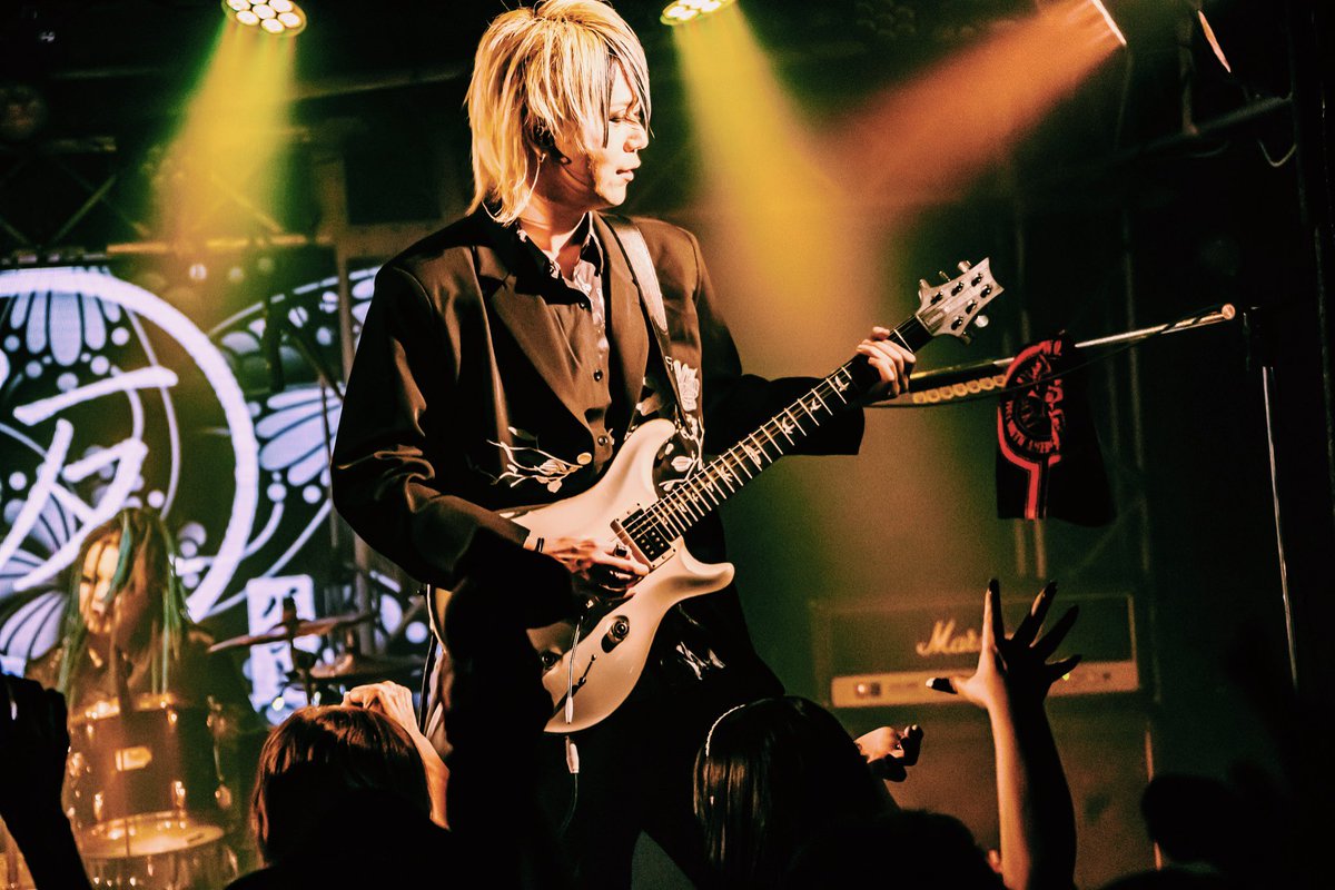 MaShiRo__911's tweet photo. 【8/30 GACKT COPY BAND】
吉祥寺CRESCENDO
パート2！

写真：@Tomike_camera https://t.co/6MiAbETVl3