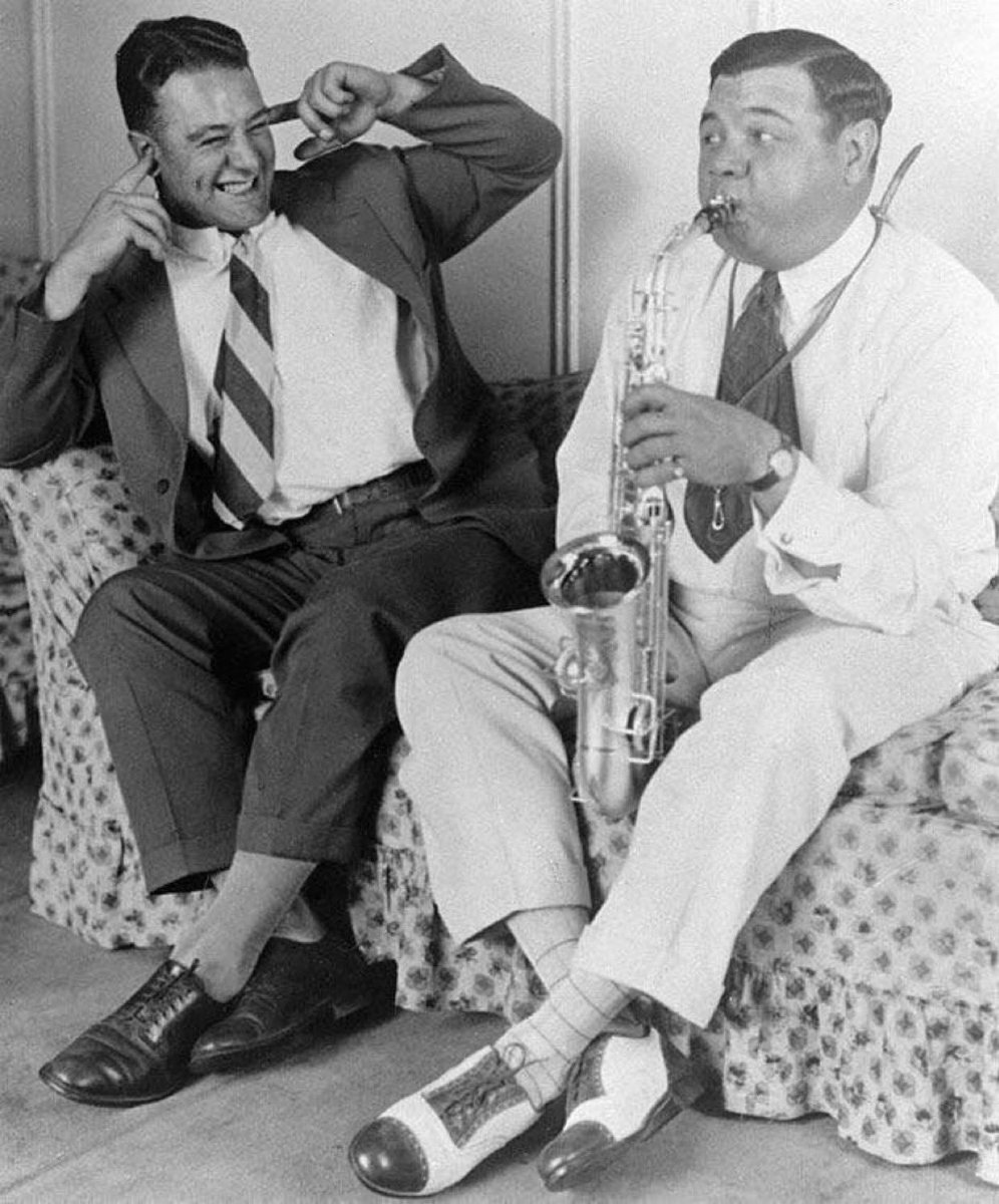 nut_history's tweet photo. Lou Gehrig not enjoying Babe Ruth playing the saxophone 

From 1928 https://t.co/8c1o1yFNm1