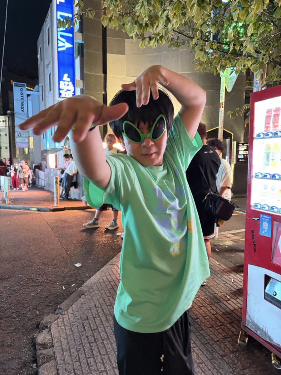 smspdaisuki's tweet photo. みなさんよろしくお願いします
横アリに向けて最高のフロア作りしていきます https://t.co/kUbLhGoqBo