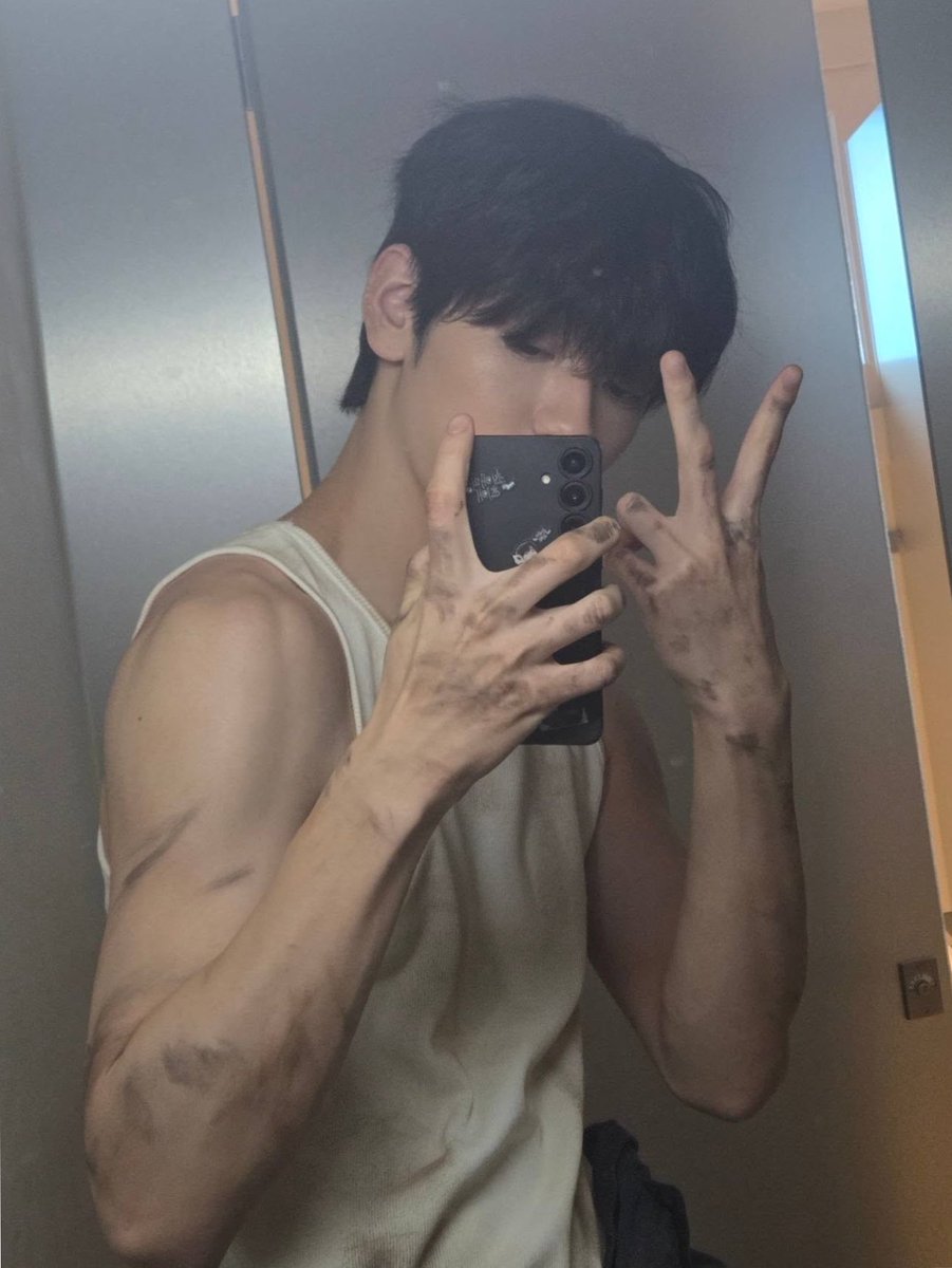 twelve05cm's tweet photo. thank you always for the food soobin 🍽️ https://t.co/OIRBmR5syo