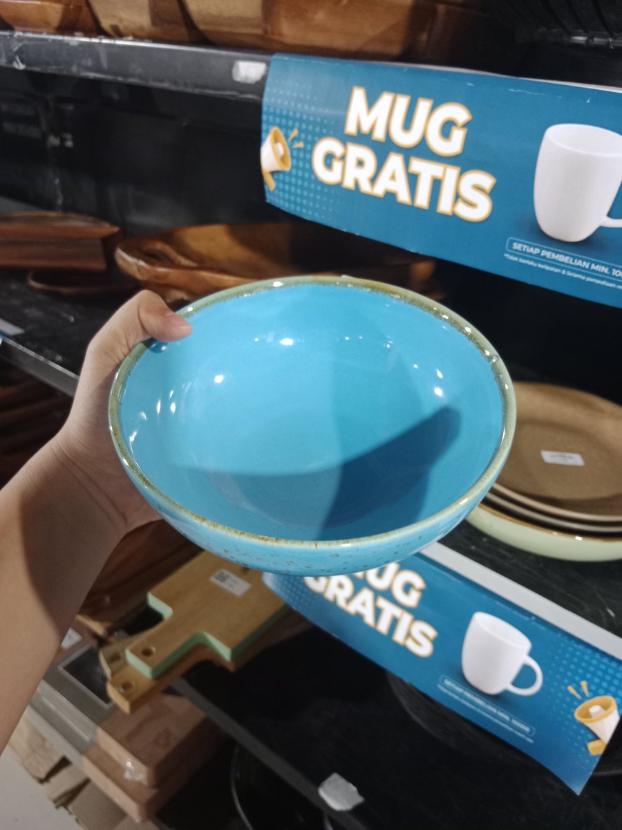 knowhoos's tweet photo. 20k ada merah, oren, ijo, biru, biru muda https://t.co/bkQ2TmuJ8M