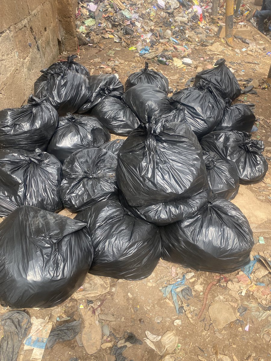 JustAmof's tweet photo. Wave 3 β Because Clean Doesnβt Stop at Wave 2
#OtaMegaCleanup #5SaturdaysOfRestoration #CleanOta #SamCleans #VenusRecycling #CleanNigeria #KeepOtaClean #OgunState https://t.co/Gbxd3k3KSc