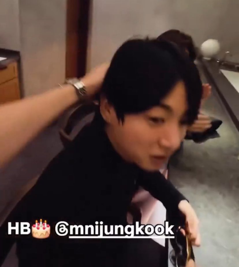 fantazm0's tweet photo. jungkook was definitely a planned baby. made with so much love. his crib was already in the room. clothes already bought. dreams of his future already imagined. his older brother must have been so excited to have a baby brother aww. now he is loved by the whole world.. https://t.co/8XbYq0Ttkc