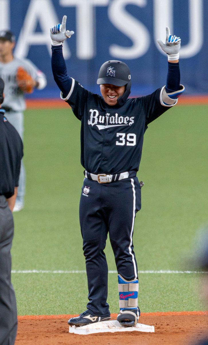 orixyuma55's tweet photo. 後輩たちにかっこいいところみせられてよかった
#Bs2026 #池田陵真 https://t.co/v11exdSL0N