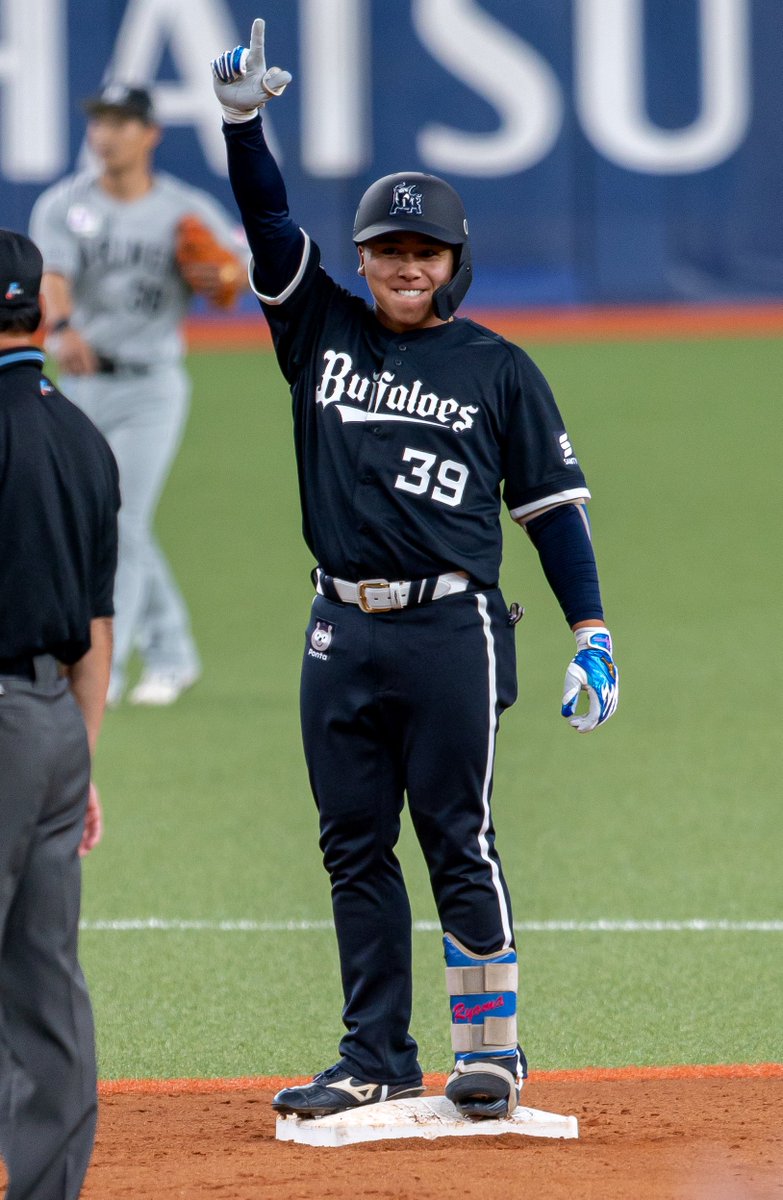 orixyuma55's tweet photo. 後輩たちにかっこいいところみせられてよかった
#Bs2026 #池田陵真 https://t.co/v11exdSL0N