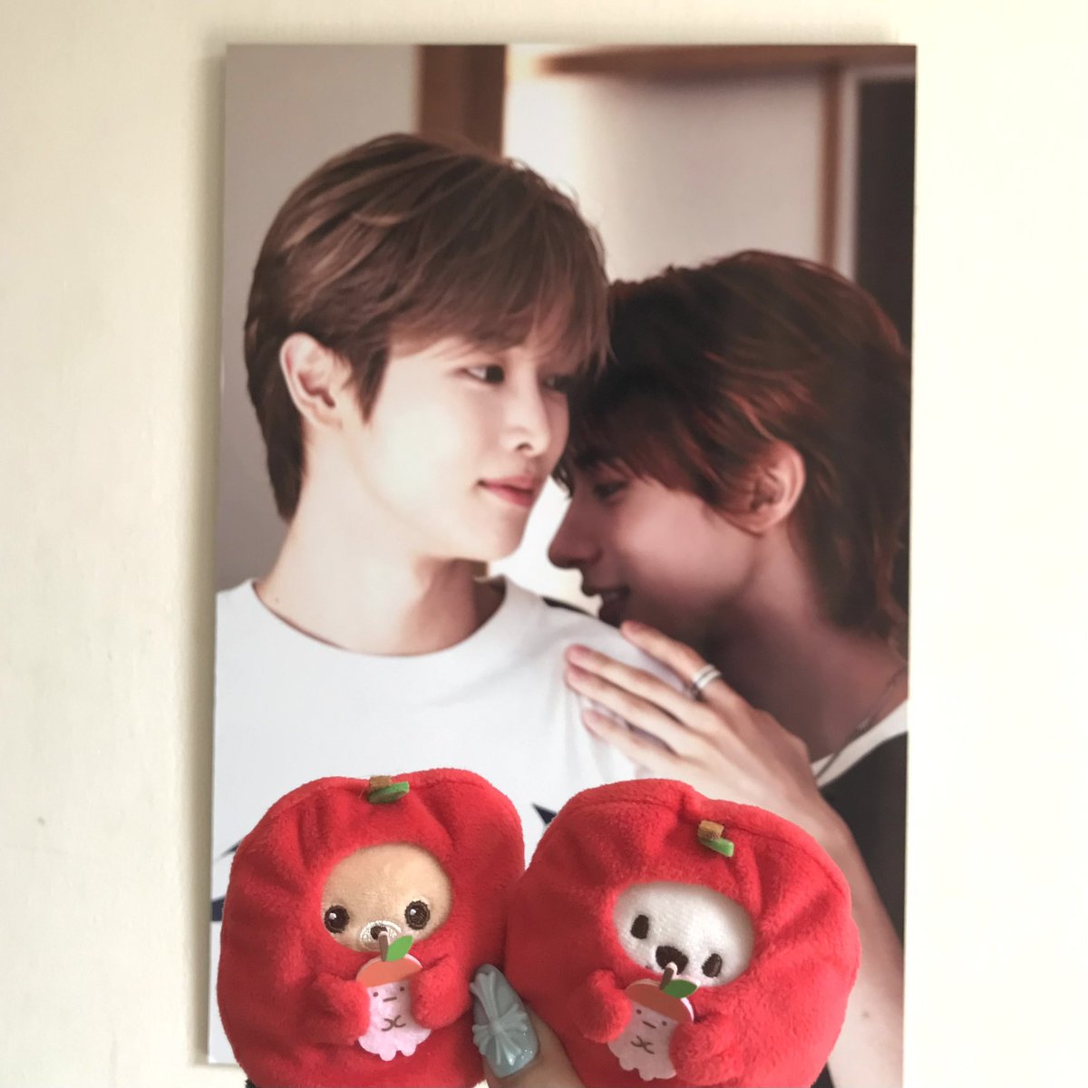 yofaitchier's tweet photo. 🍎🤍🍎 #scystillcounting https://t.co/cOHr5qBhmm