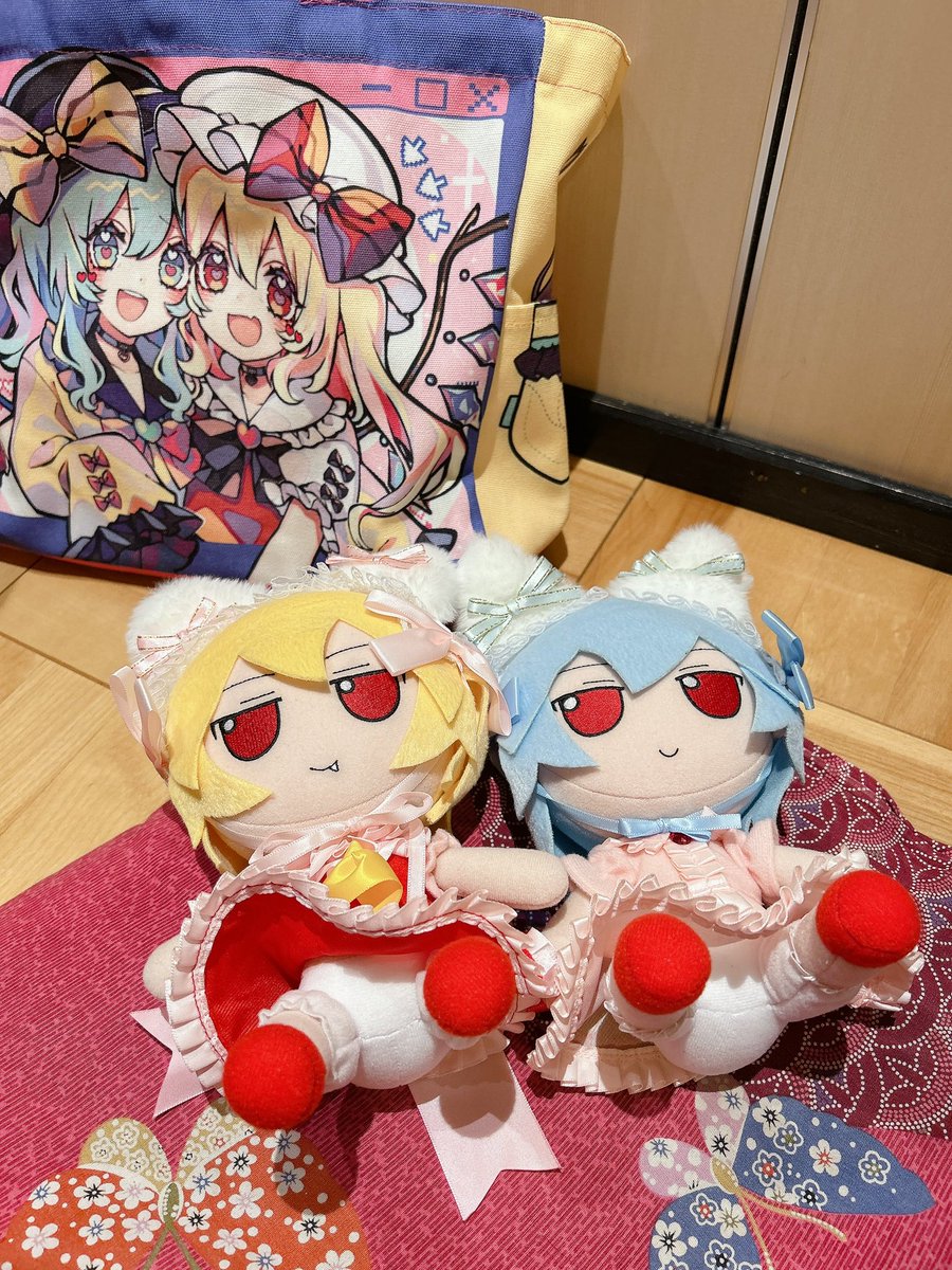 fumo495's tweet photo. お腹いっぱい
#ふもふも https://t.co/nIROxlsQ6l
