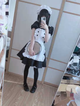 albasri60's tweet photo. 家事出来ない無能メイドでも雇ってくれる？ https://t.co/vPaJOm8iTI