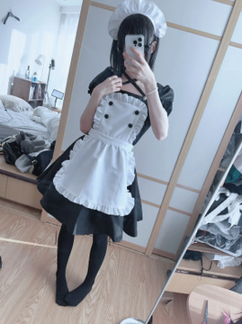 albasri60's tweet photo. 家事出来ない無能メイドでも雇ってくれる？ https://t.co/vPaJOm8iTI
