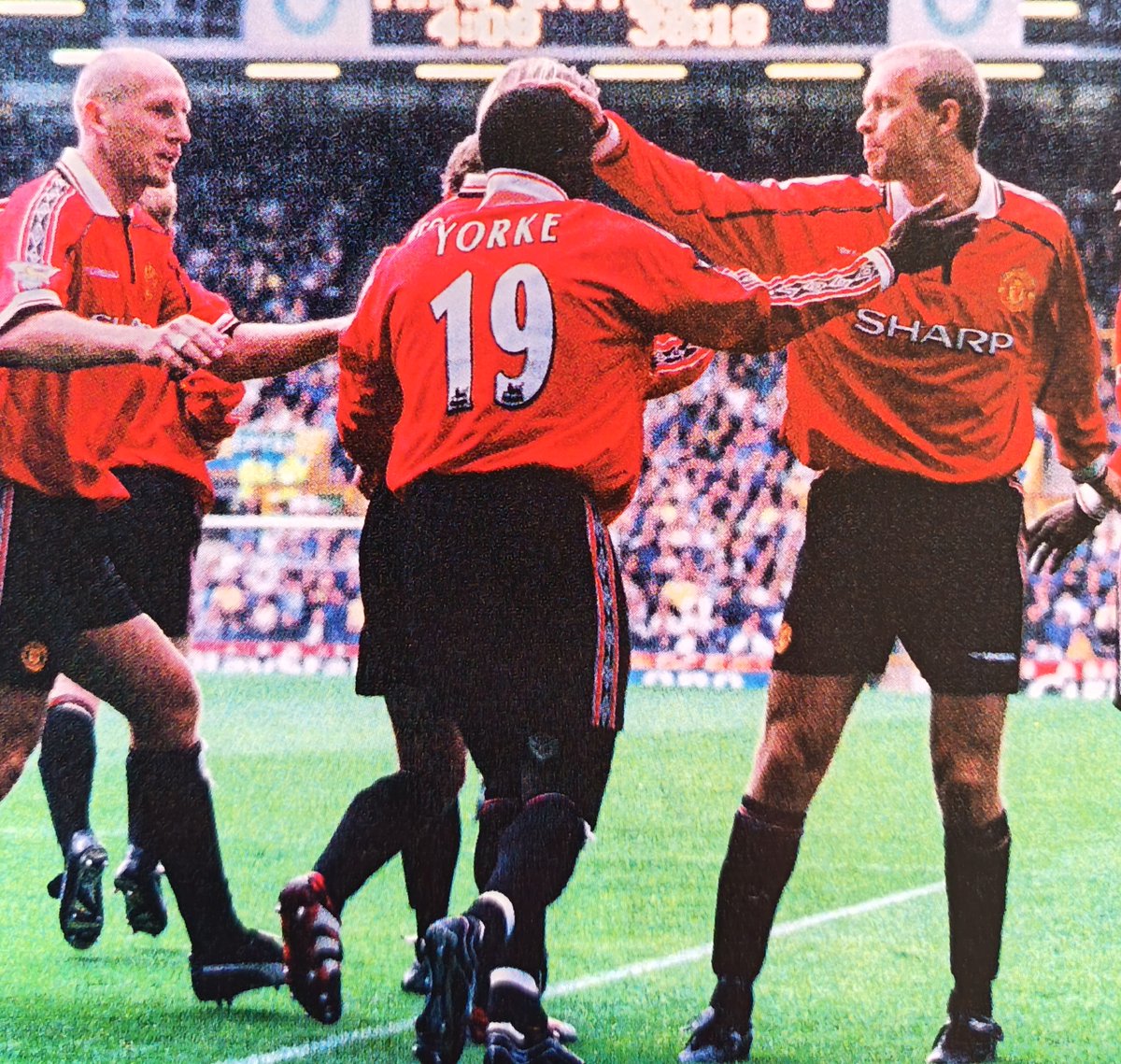 MUFCPremYrs's tweet photo. #2
The second edition of this little feature.

Can you name this United Game? https://t.co/r6D3QjPKtF