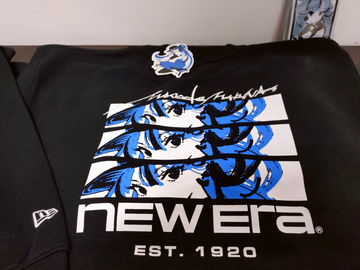 5caca72cb579447's tweet photo. まのでまりな先生（@MRN0093）のNEWERAコラボウェア届きました！
カッコ良！刺繍も素敵✨ https://t.co/2Cg5xpZarw