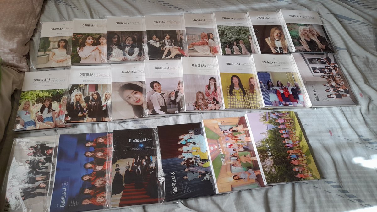 kk_828_4's tweet photo. WTS | LFB | PH 🇵🇭 🎀【LOONA アルバム販売】🎀

• HeeJin〜Flip That（Love&amp;Live除く）
• 単品・まとめ売りOK
• PayPayのみ
• 郵送取引📦
• 気になる方はDMください！

#WTS #LOONA #KPOP #LOONAAlbums https://t.co/8wIXJSU1oi
