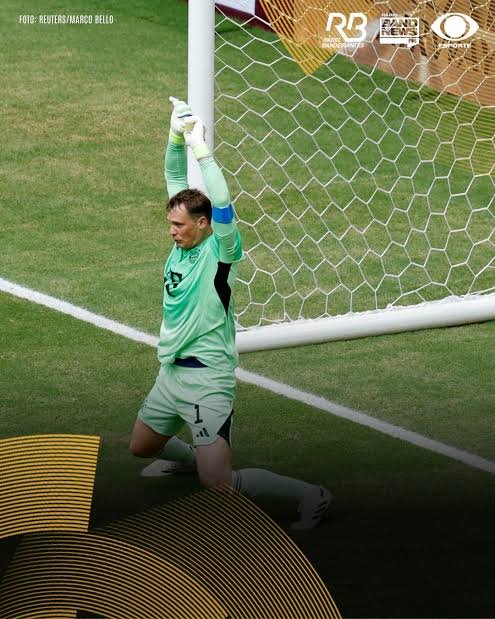 PotacioZaiko's tweet photo. @Rodrigo06102318 @Breninbowie Esse gol aqui foi um dos mais lindo que eu vi meu mengão fazer. Slk, volta mundial de Clubes, só teve coisa foda lá https://t.co/isTirfoHn3
