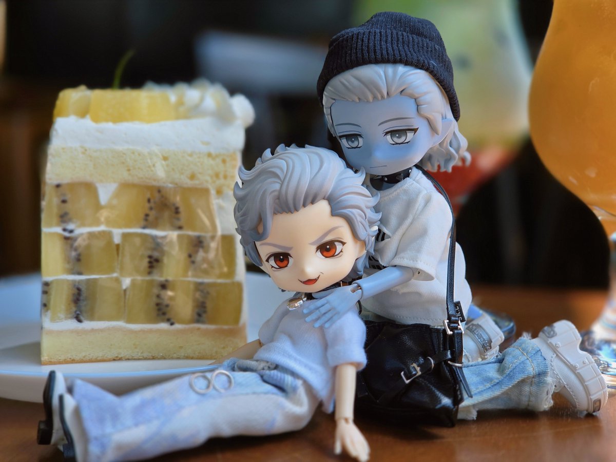 bg3wall's tweet photo. 부산에 다녀왔어요(2) 🐠🚊🍰 https://t.co/nvxeGeocyV
