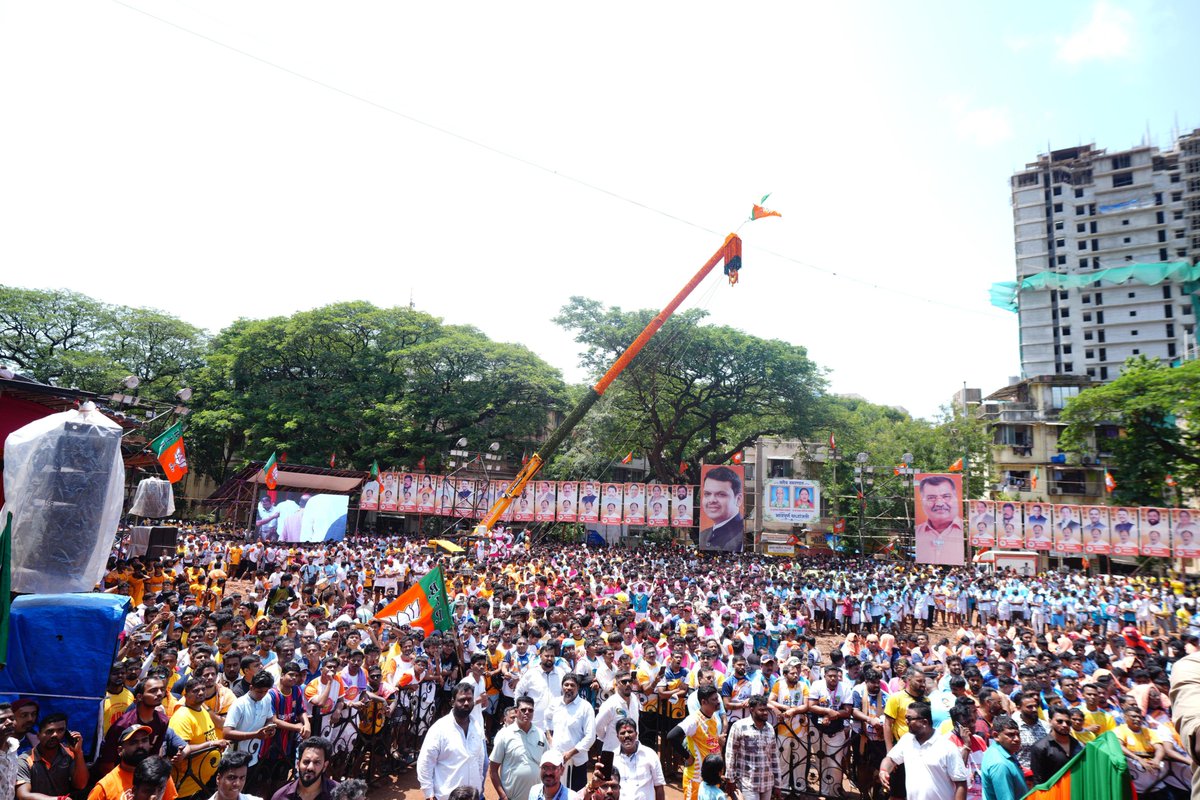 Dev_Fadnavis tweet picture