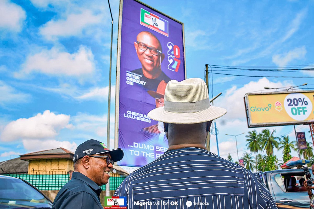 EstherUmoh10's tweet photo. Peter Obi alongside @DumoLuluBriggs visited the campaign and party office of the NDC in Portharcourt. https://t.co/fglF0vDkNG