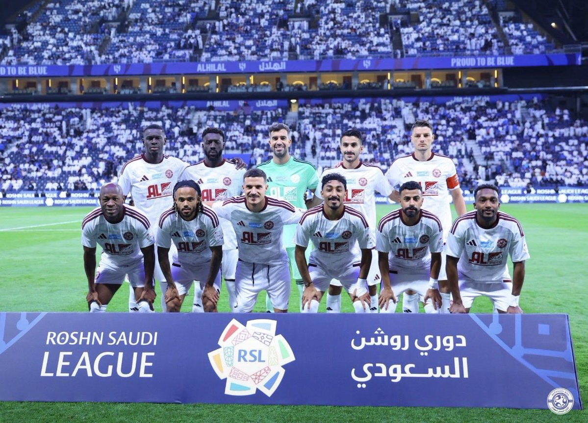 toa5968's tweet photo. بإذن الله اليوم بداية انطلاقة #الفيصلي  
لحصد النقاط بعد عمل وجهد طوال الأيام الماضية من قبل الإدارة والجهاز الفني لتعديل بعض المراكز التي تحتاج إلى تقوية وتعزيز .

كل الشكر والتقدير لرئيس النادي ومجلس الإدارة والجهاز الفني على جهودهم وعملهم المتواصل .

نسأل الله التوفيق والسداد للعنابي في الجولات القادمة والقادم أجمل بإذن الله ❤️🤍
