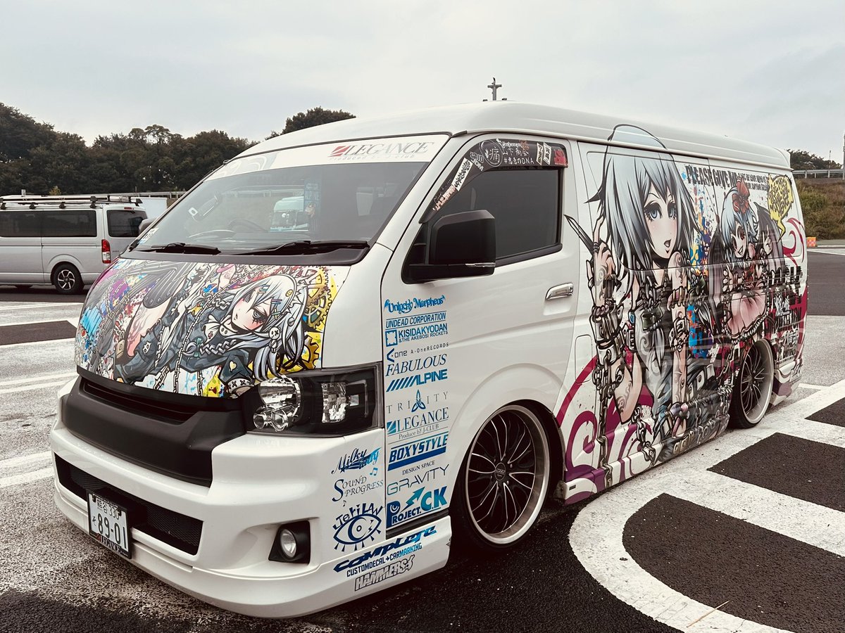 pck_89's tweet photo. 予防メンテ終わって千葉のショップ離脱🚐💨
今回のメンテは
・イグニッションコイル
・スパークプラグ
全気筒交換して来た👍

来週に打合せした年式走行距離加味した完成版見積書来るのでその後作業を順次開始して行く
(ついでカスタムも少々するのでお披露目は10月入ってからのイベントかな😊) https://t.co/savjHbzbtg