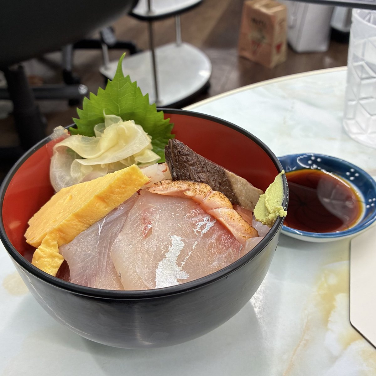 sokai_maple2's tweet photo. 海鮮丼麻雀🍣 https://t.co/Kjhv4ff9uS