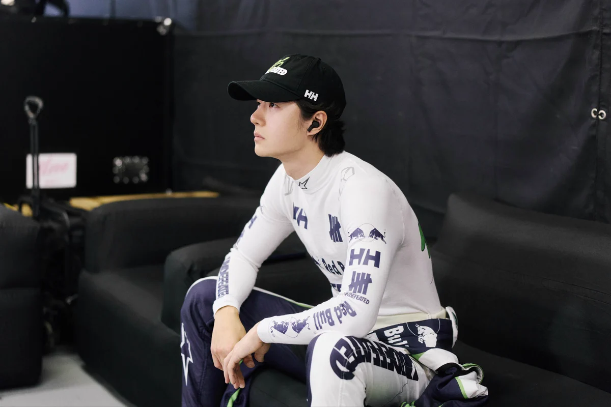 王一博 ワン・イーボー YIBO RACING 公式グッズ 限定キャップ 確認