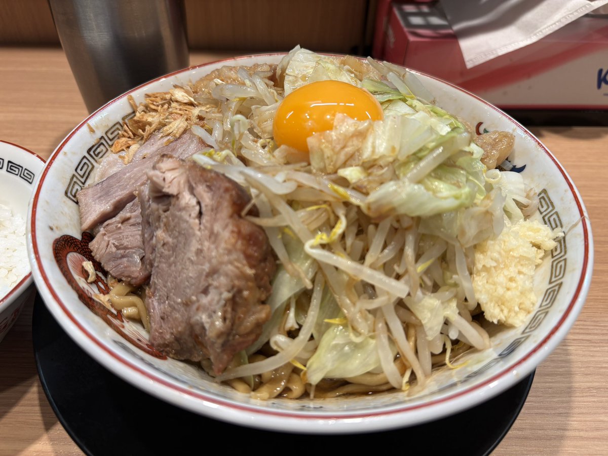 Paragus_715's tweet photo. 久しぶりの二郎 https://t.co/Vd8dajw5pi