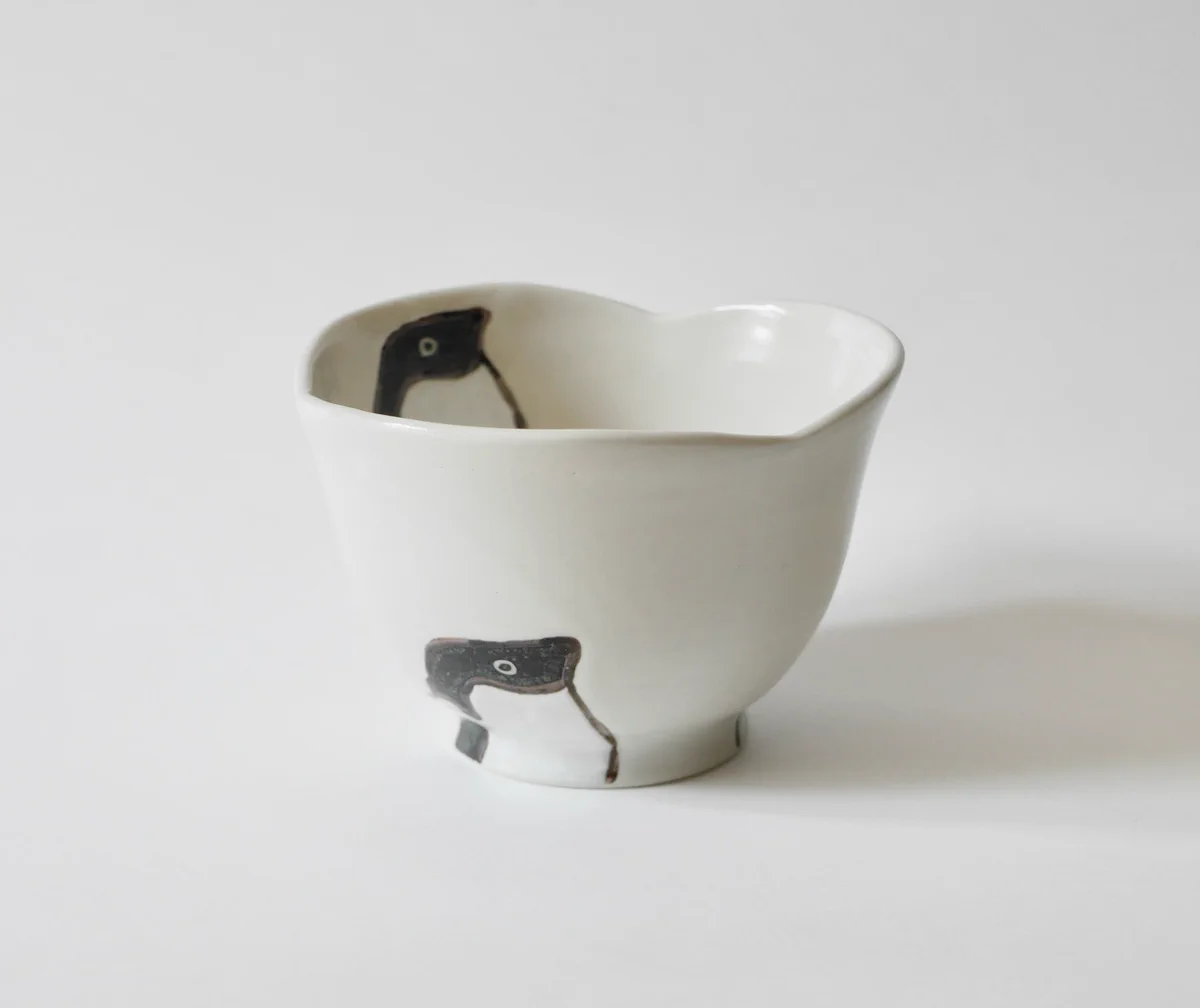 【新品未使用】工藤ちえ奈　ペンギン　小物入れ　置物　アクセサリーケース　陶器製 工藤ちえ奈 (@daguminagon) / X