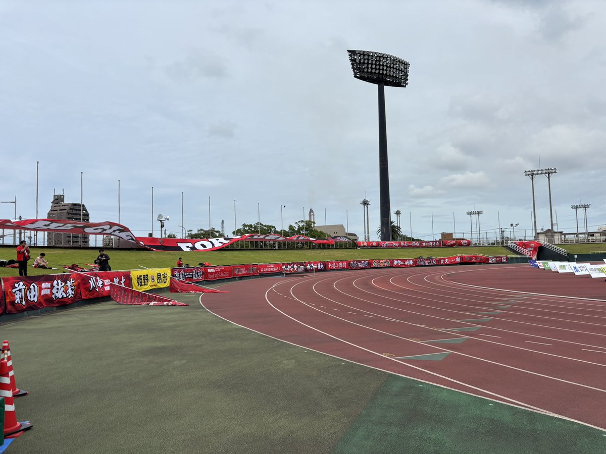 akisan__22's tweet photo. ホーム開幕戦も無事勝利！
大雨の予想もされていたが無事開催されて良かった。

#ヴェルスパ大分 
#いわてグルージャ盛岡 https://t.co/nzXTWbEVlR