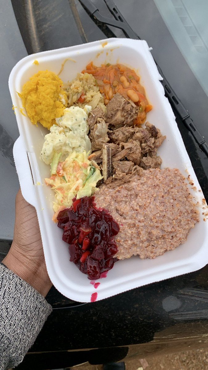 psebati's tweet photo. Best part about funerals, the food ! Shoutout to the deceased 🙂‍↕️ https://t.co/udcUtF1wme