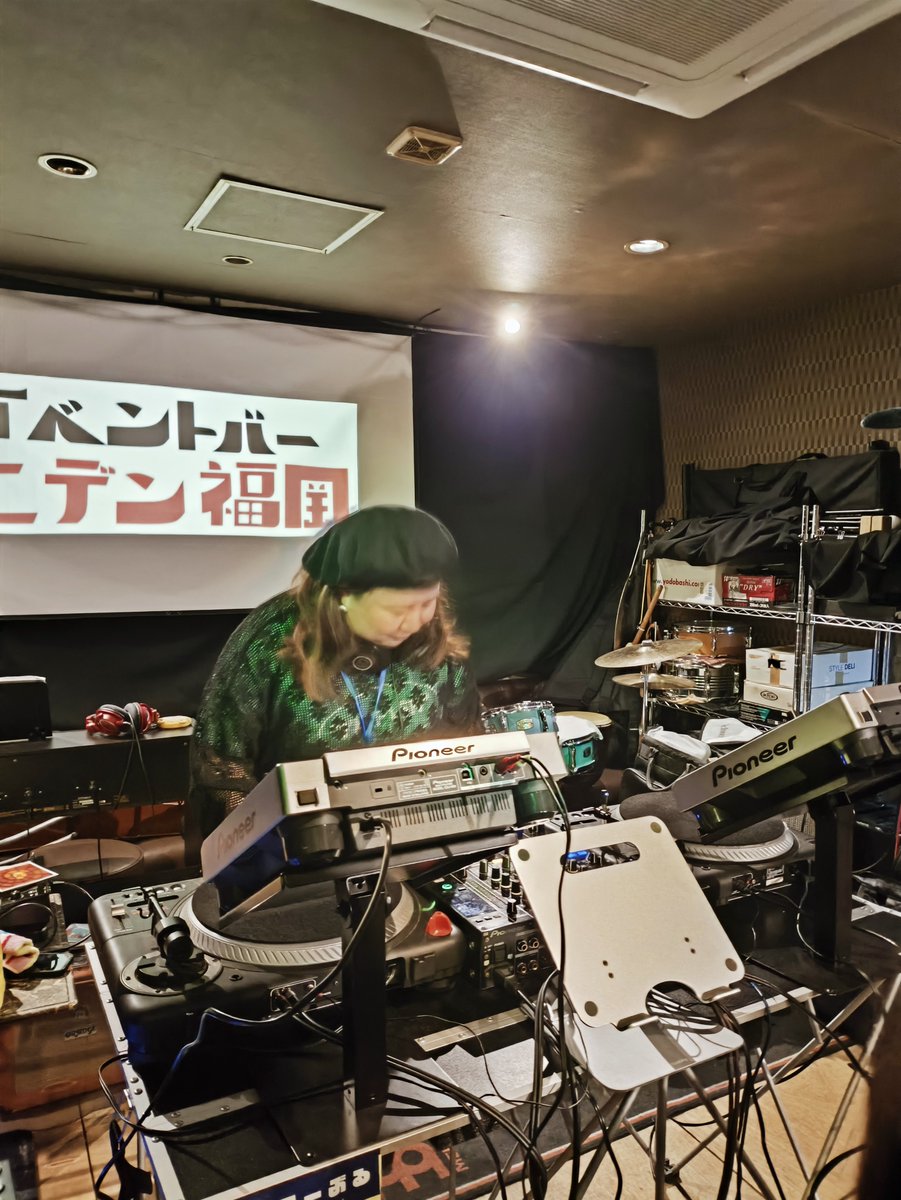 crossbreed's tweet photo. めっちゃ盛り上げてる
@michelleplus https://t.co/mTPF1ZYsth