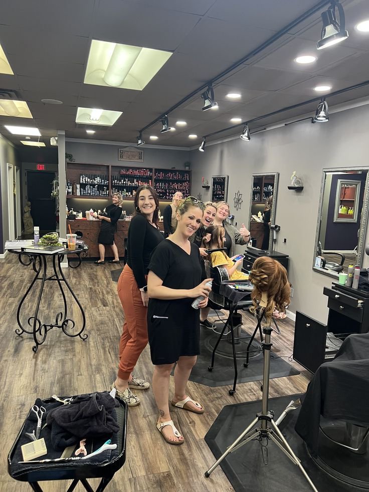 Jenniferwil615's tweet photo. Happy day at work 😁🥰 https://t.co/LKsLH6Aa1W