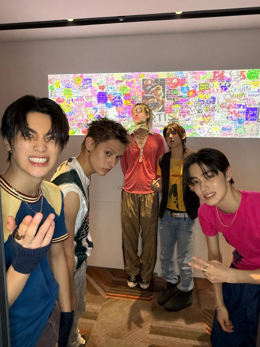 cortis_jp's tweet photo. 260905 2026 CORTIS TOUR <PUT YOUR PHONE DOWN> IN JAPAN

#CORTIS #CORTIS_TOUR
#PUTYOURPHONEDOWN #PYPD_IN_JAPAN https://t.co/kUBInEQ75u