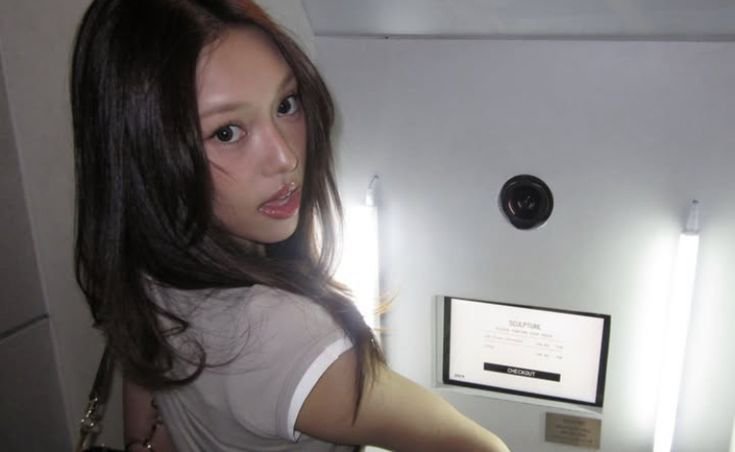 _yvvn_'s tweet photo. can i just....*boom* https://t.co/ZMB7ziSSRI