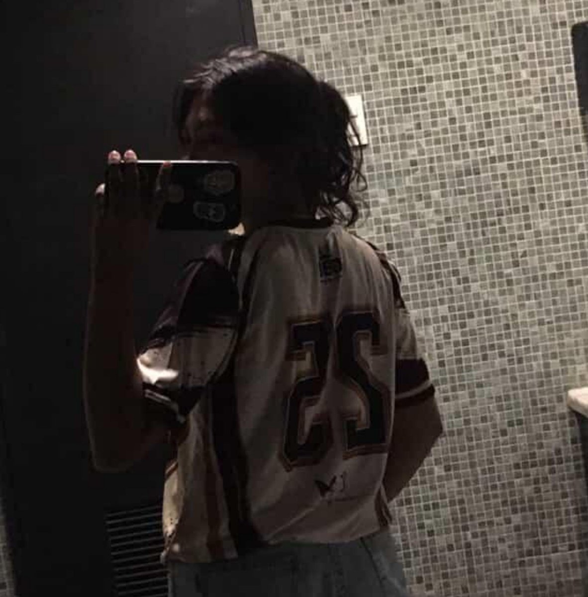 ms_erosofnyx's tweet photo. Finally wear the Gumberbear shirt you gave for the Rockstar Gang 🥺🤘🏻
Thank you po @chamsaltedegg 🥰 https://t.co/wtfxH3mhg9