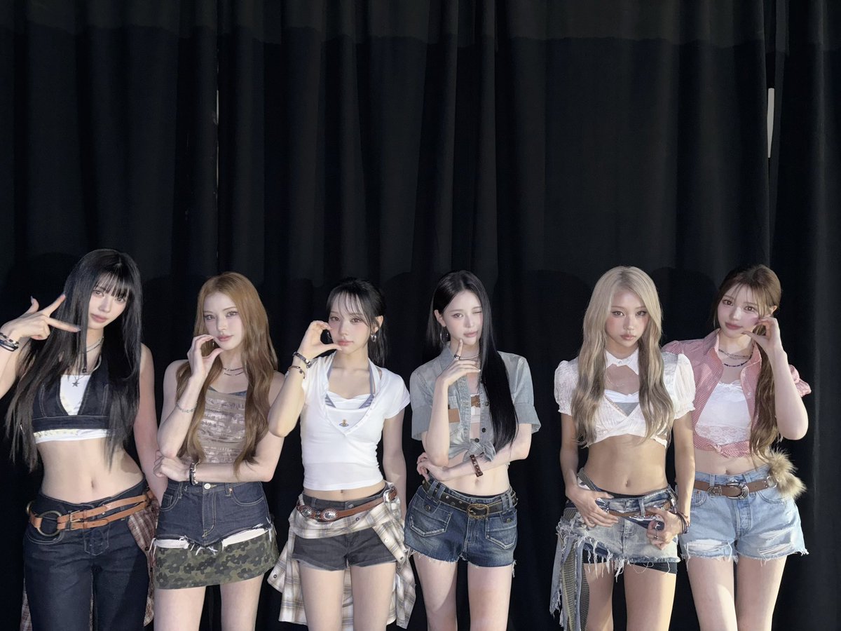 izna_offcl's tweet photo. [iznaPIC📷]

2026.09.05 Mnet <KCON LA 2026>

#izna #이즈나 https://t.co/SO8eUaMFeQ