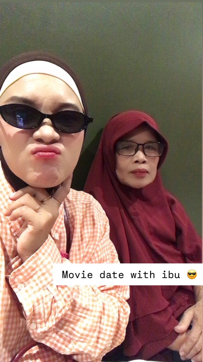 Witable_2401's tweet photo. 2 org wanita yg satu penakut sedang menonton karya pria kecintaannya.. 🫶🏻

Dahlah, Arya bsok2 lu ngambil film superhero aja gitu lah. Jd ninja bertopeng apa manusia milenium gitu kek. Capek bgd horor 😭 tgn gue smpe dingin nontonny

Bagus bgd gaes filmnya.. 👌🫡

#AryaSaloka https://t.co/oeVp3YQRn8