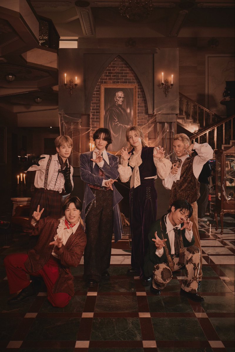 roirom_official's tweet photo. #ROIROM FCギャラリーに
「GHOST HOUSE」未公開フォトUPしました🧛
⏩https://t.co/mfobXGo9Mu

#ROIROM_GHOSTHOUSE https://t.co/jmho9uYHuX