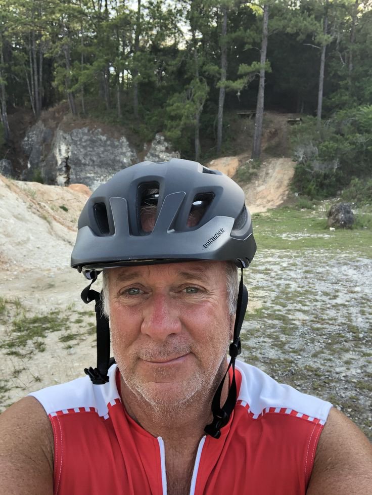 misterMack8's tweet photo. Bike 🚲 day https://t.co/pwMwbVCjRc