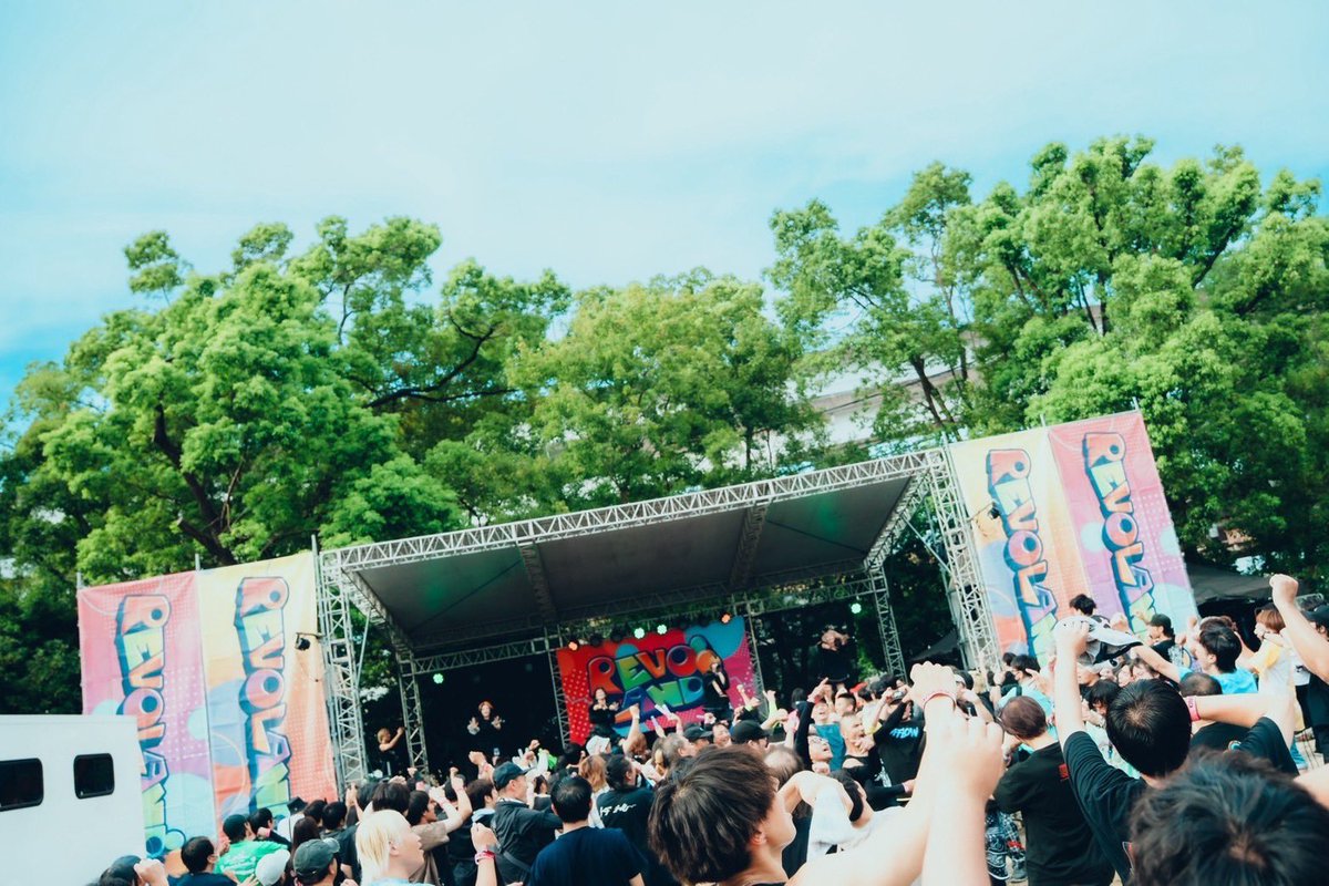 REVOLAND_jp's tweet photo. #REVOLAND #即レボ 

- - - - -
🎪LEIWAN
@LEIWAN01 
- - - - -

📝レボあるある
駅から直通ばり便利

photo by @KENTARO_TAR https://t.co/9pJ5AqCeqL