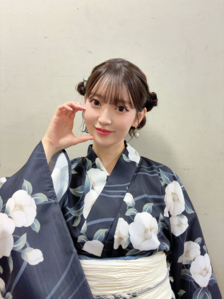 tamami_s1110's tweet photo. 10周年記念ファンミーティング
｢10th Anniversary
 たまみと夏祭り行ってくれますか？」
来てくださった皆様
ありがとうございました。

応援してくださる皆様のおかげで頑張ることが出来ています。
11年目もよろしくお願いします🤍

#たまみと夏祭り 
#ファンミーティング 
#阪口珠美 
たまみより https://t.co/2Ge2IpjK9i